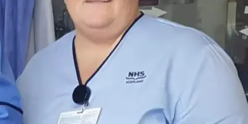 Deaths linked to weight loss jabs raise alarms among health experts