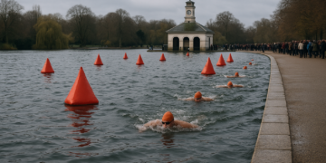 Cold weather alert dampens Christmas celebrations in the UK