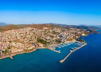 NHS faces rising costs from complications of cosmetic surgery abroad