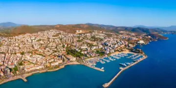 NHS faces rising costs from complications of cosmetic surgery abroad